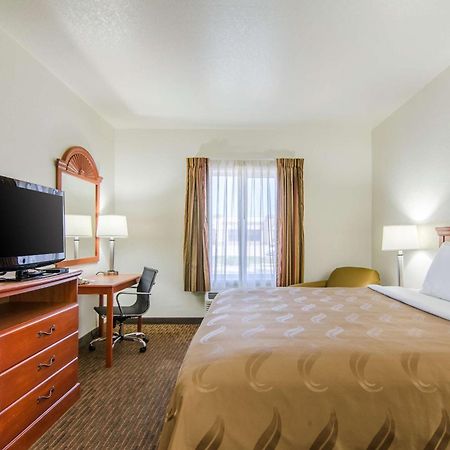 Quality Inn Junction City Near Fort Riley Kültér fotó