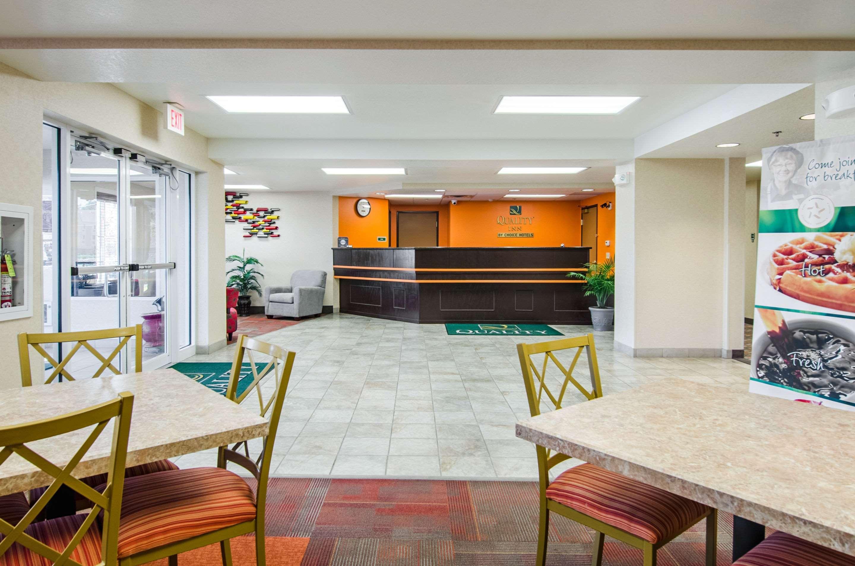 Quality Inn Junction City Near Fort Riley Kültér fotó