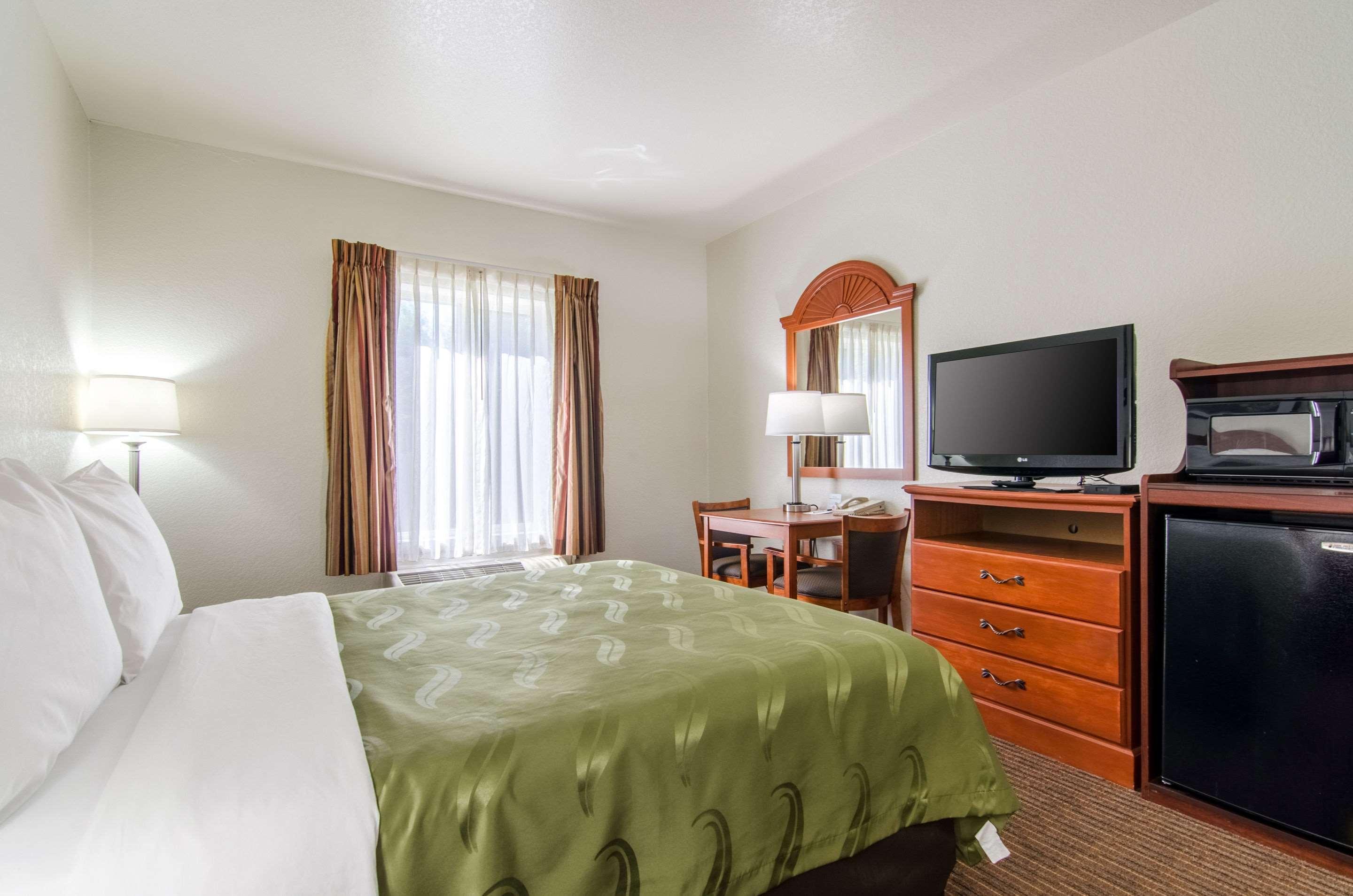 Quality Inn Junction City Near Fort Riley Kültér fotó