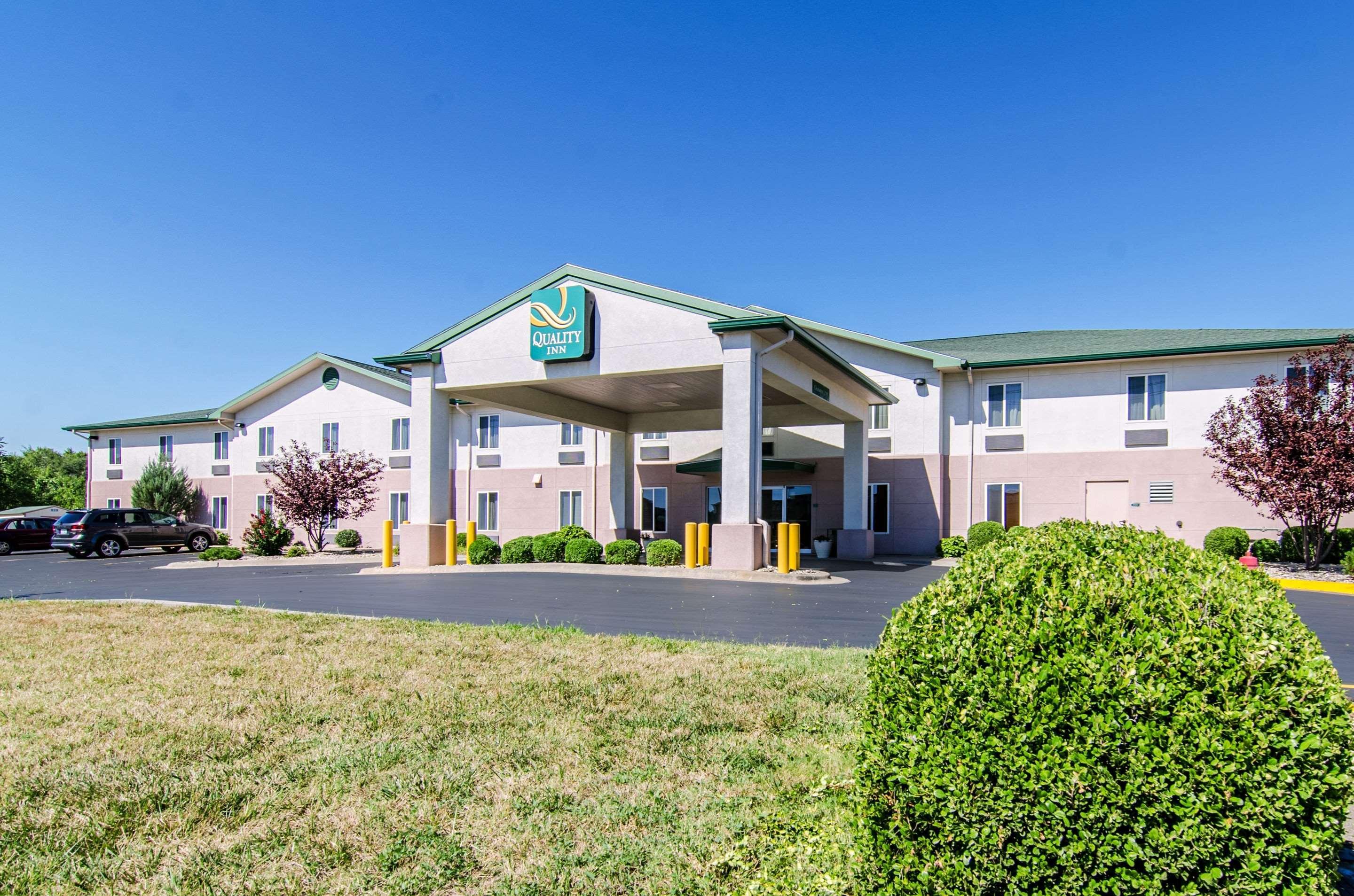 Quality Inn Junction City Near Fort Riley Kültér fotó