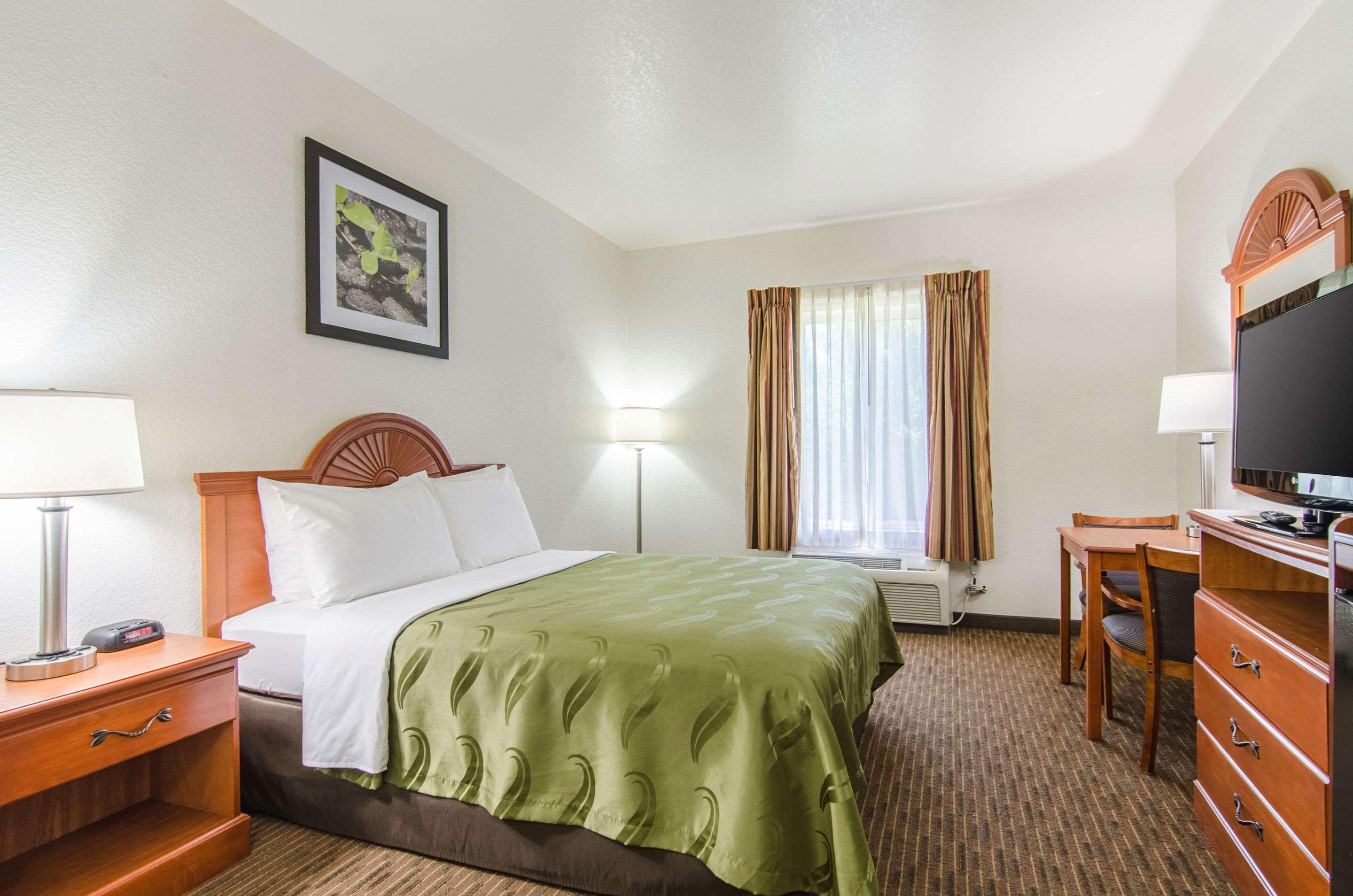 Quality Inn Junction City Near Fort Riley Kültér fotó