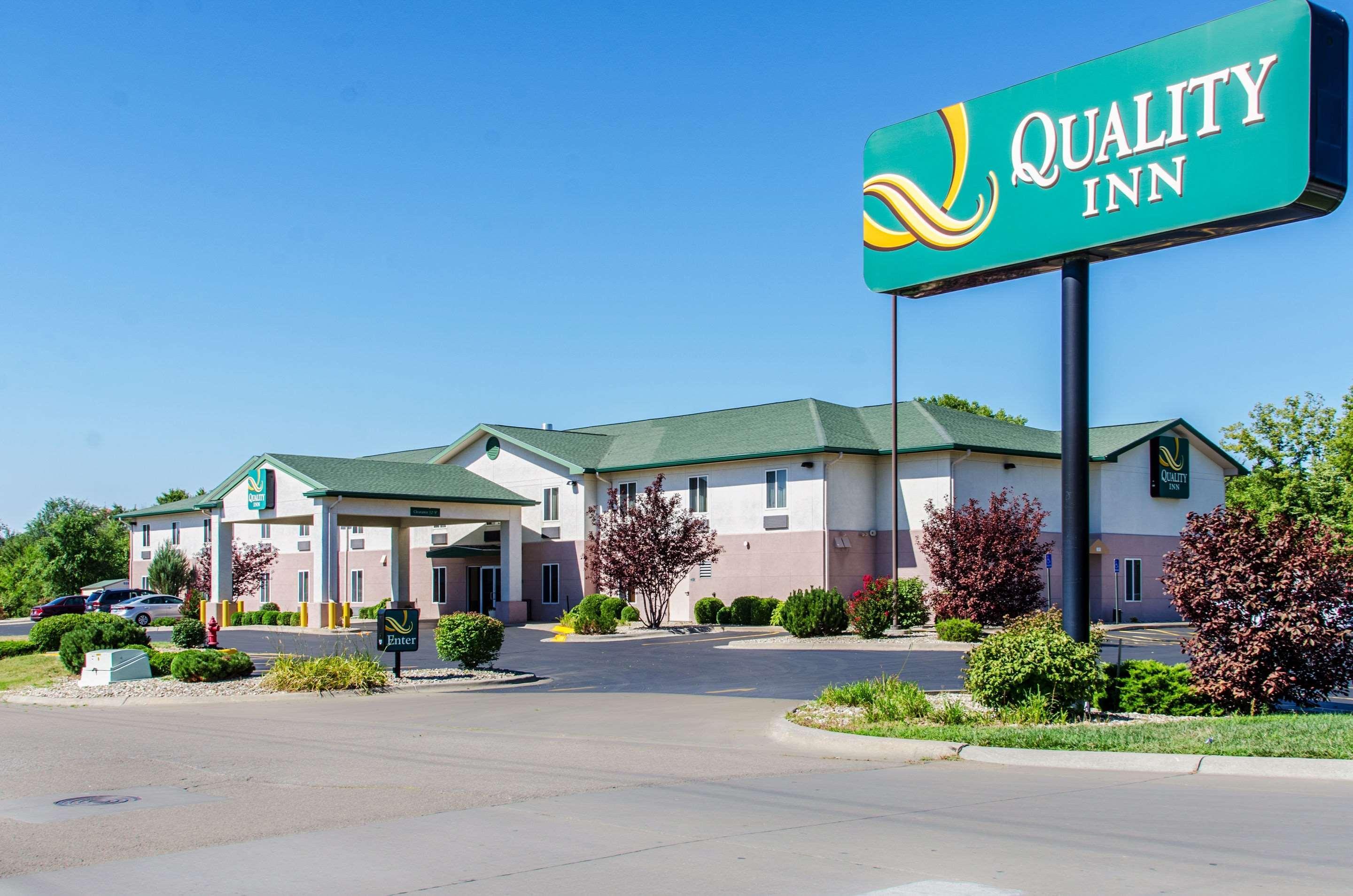 Quality Inn Junction City Near Fort Riley Kültér fotó