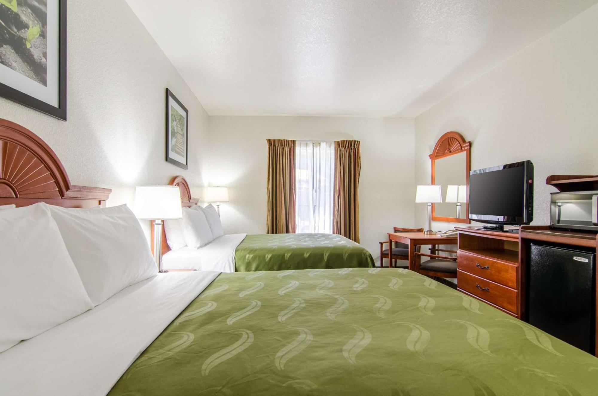 Quality Inn Junction City Near Fort Riley Kültér fotó